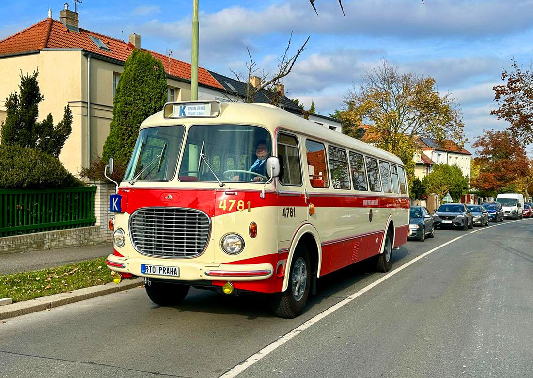 По Праге начнет курсировать ретро-автобус Škoda 706 RTO