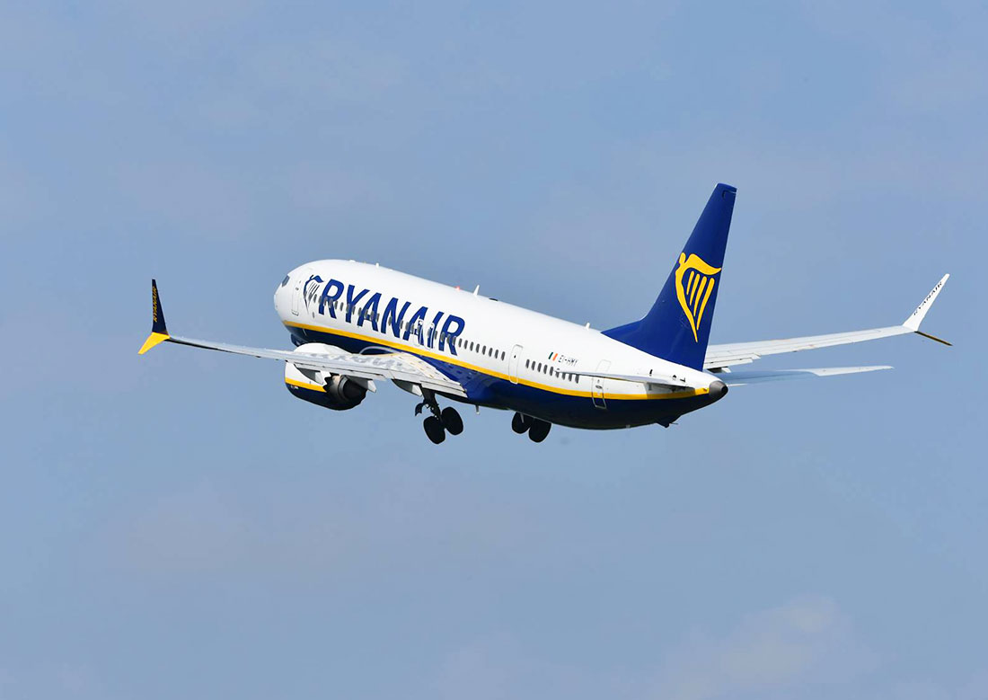 Ryanair объявил скидку на рейсы из Праги