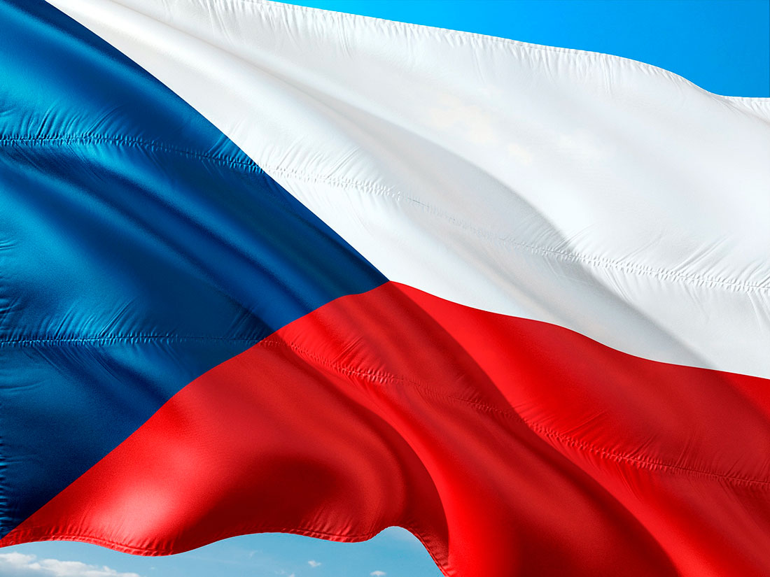Чешский флаг отмечает день рождения