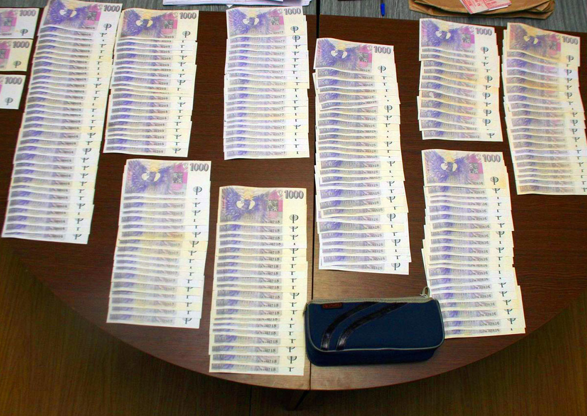 Суд вынес приговор фальшивомонетчику, подделавшему 1,8 млн крон