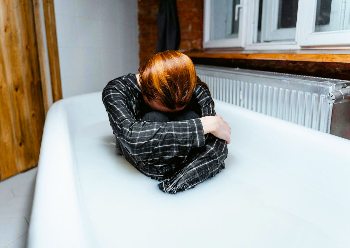 В Чехии отец склонил к сексу родную 15-летнюю дочь. Суд дал ему три года