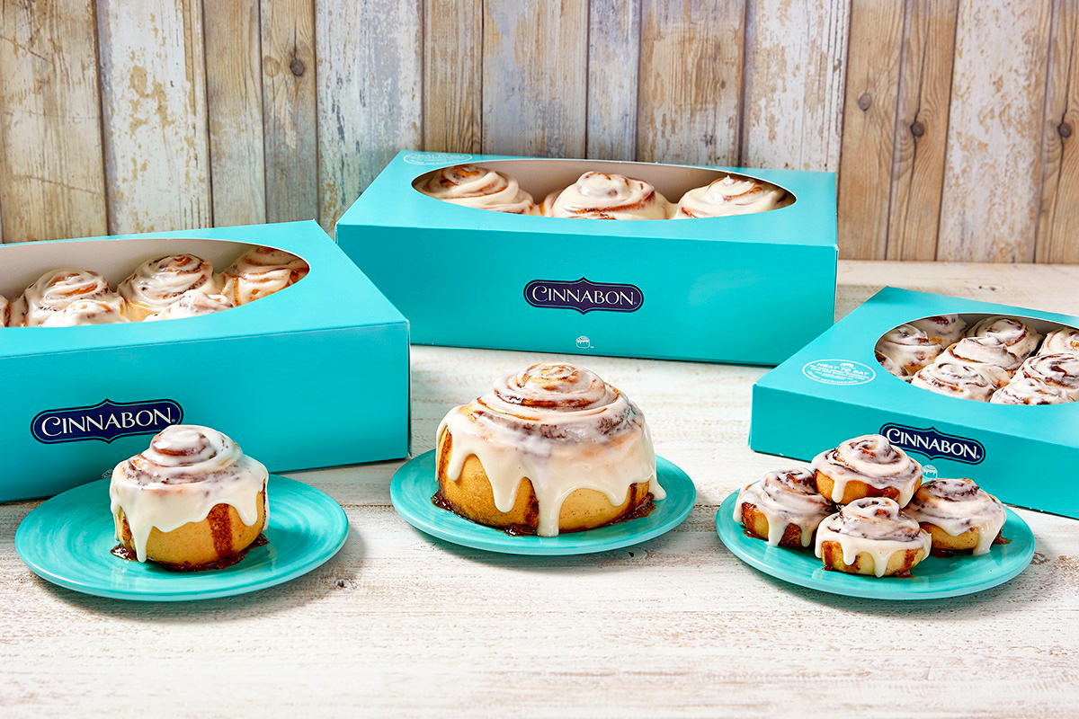 В центре Праги открылось кафе-пекарня американской сети Cinnabon 