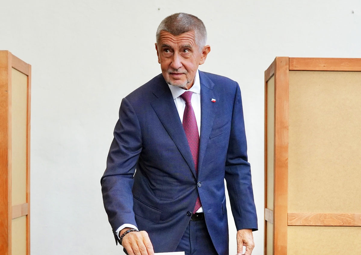 ANO, SPD и Motoristé распределили места в правительстве