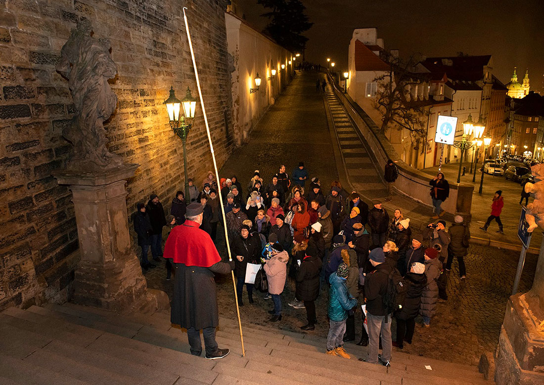 В Праге состоится экскурсия с фонарщиком