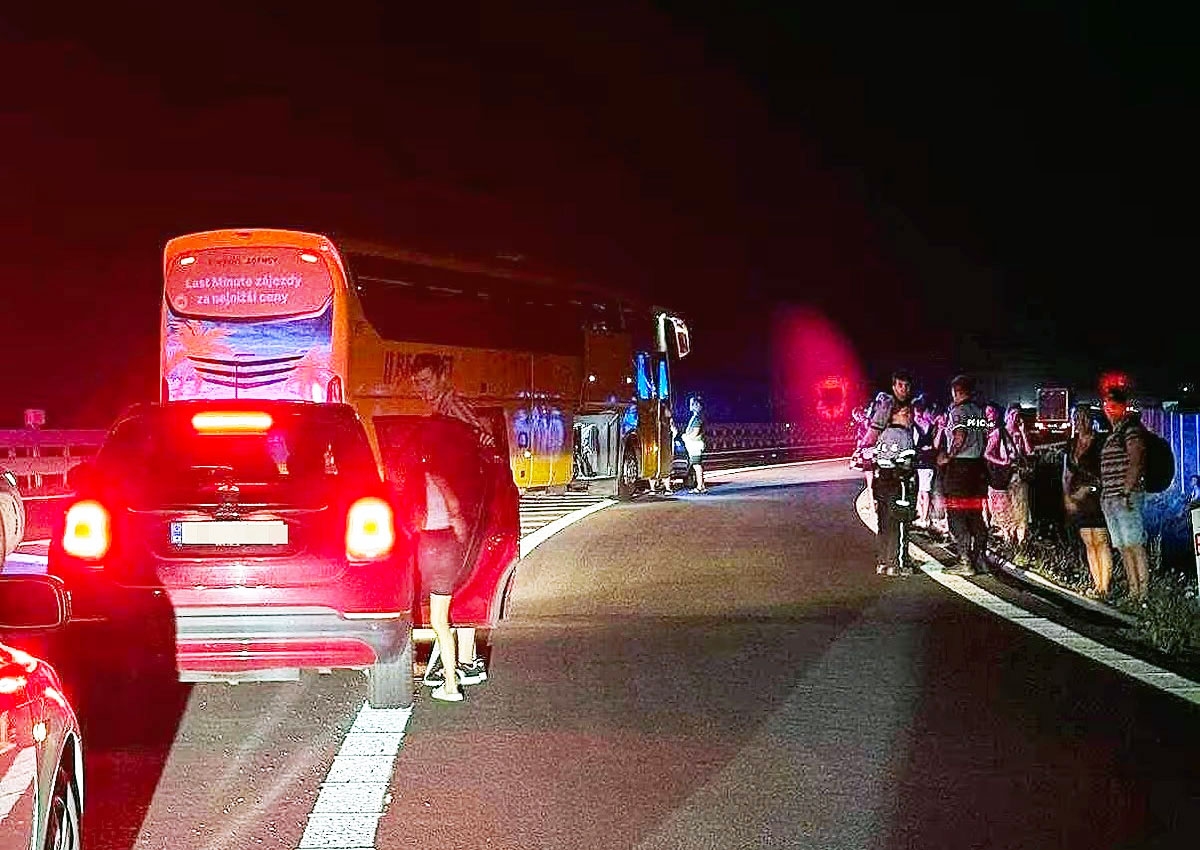 Летом пьяный водитель RegioJet чуть не угробил пассажиров. Теперь ему предъявили обвинения