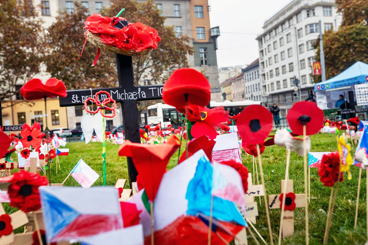 Площадь Мира в Праге символически превратится в «военное кладбище»