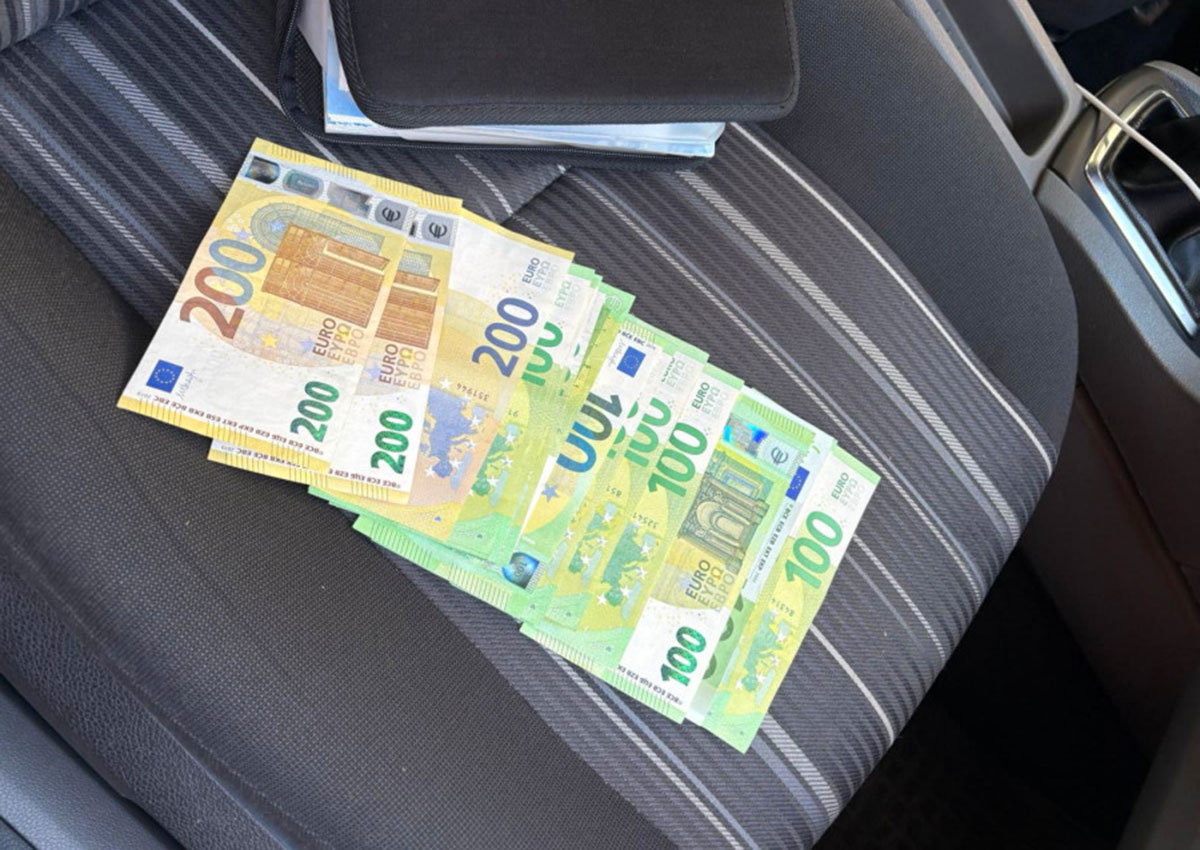 В Чехии задержали банду воров-иностранцев на электросамокатах