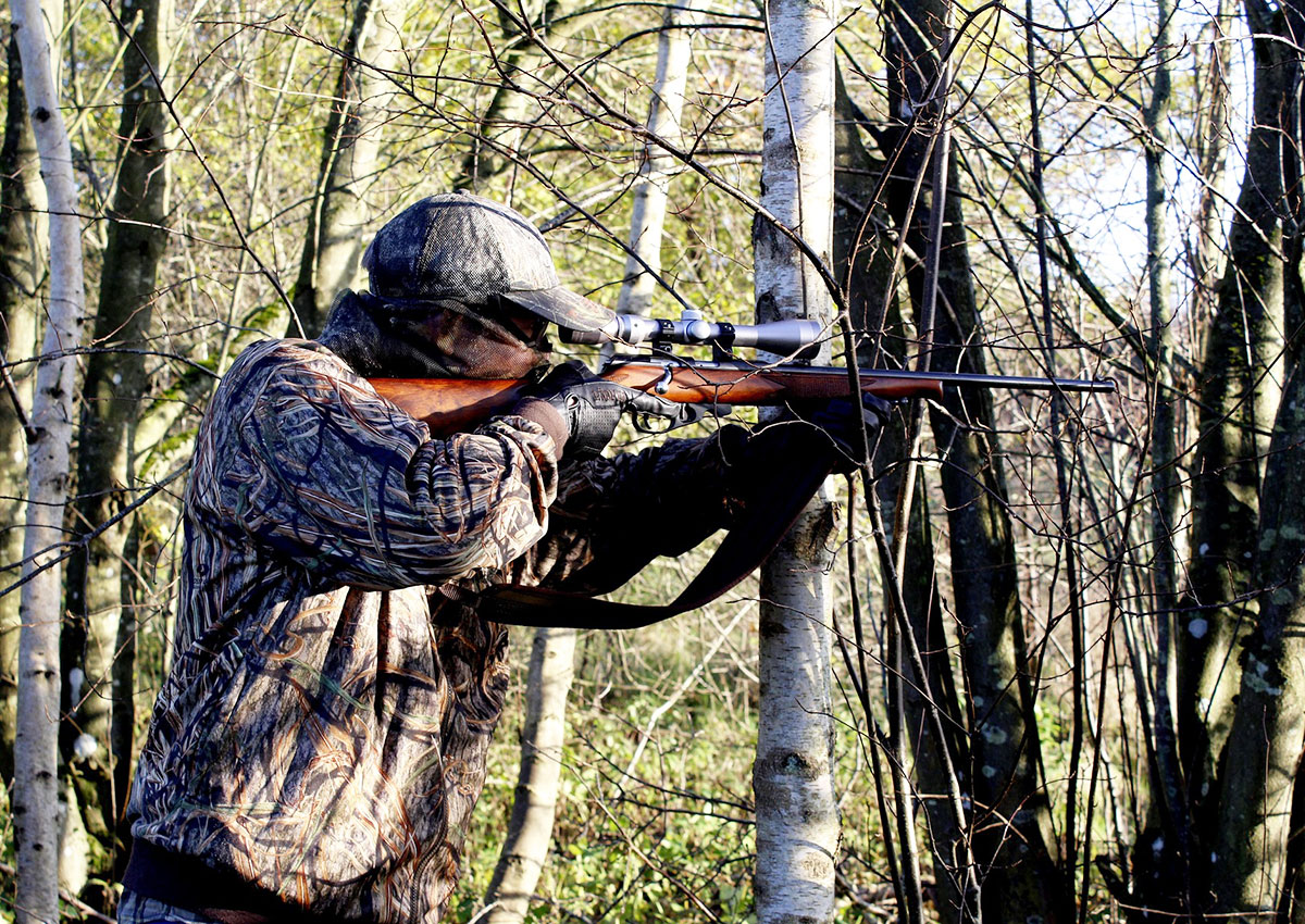 В Чехии один охотник случайно застрелил другого