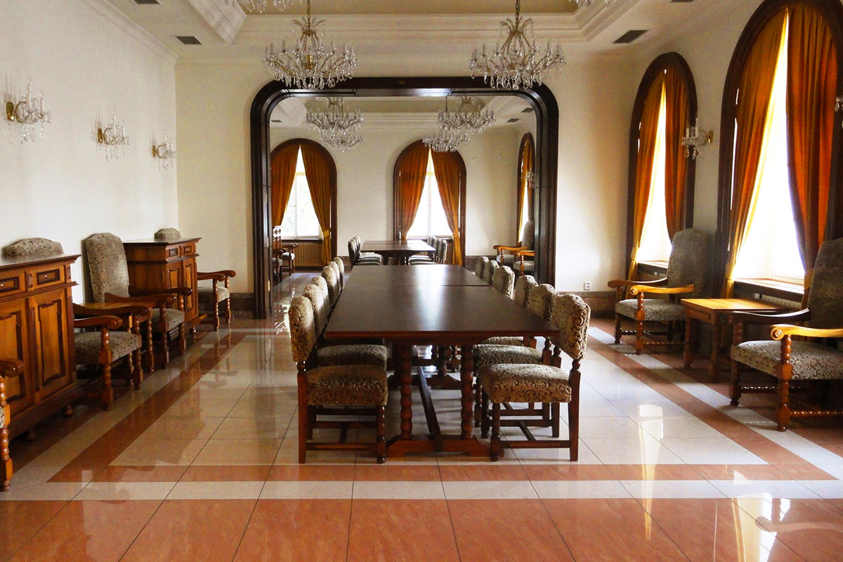 Куда бесплатно сходить в Праге в праздник 17 ноября