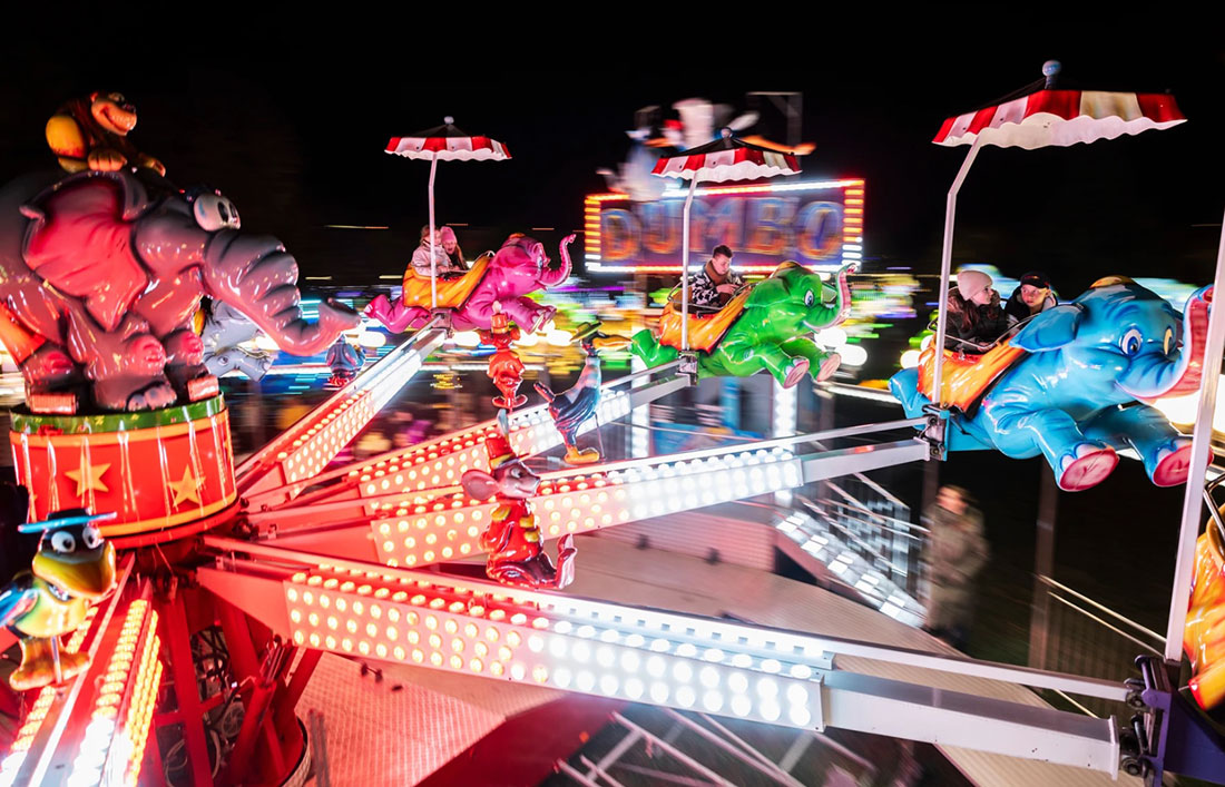 Куда сходить с детьми в Праге в праздники – световой парк аттракционов «Winter Wonderland»