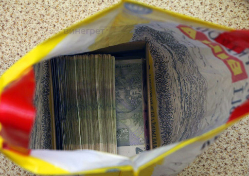 В Чехии пенсионер забыл возле магазина 1 млн крон