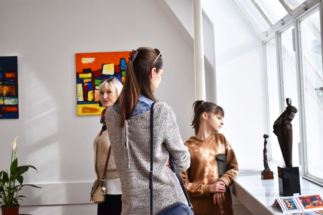В Праге открылось уникальное творческое пространство ČARM Art Studio
