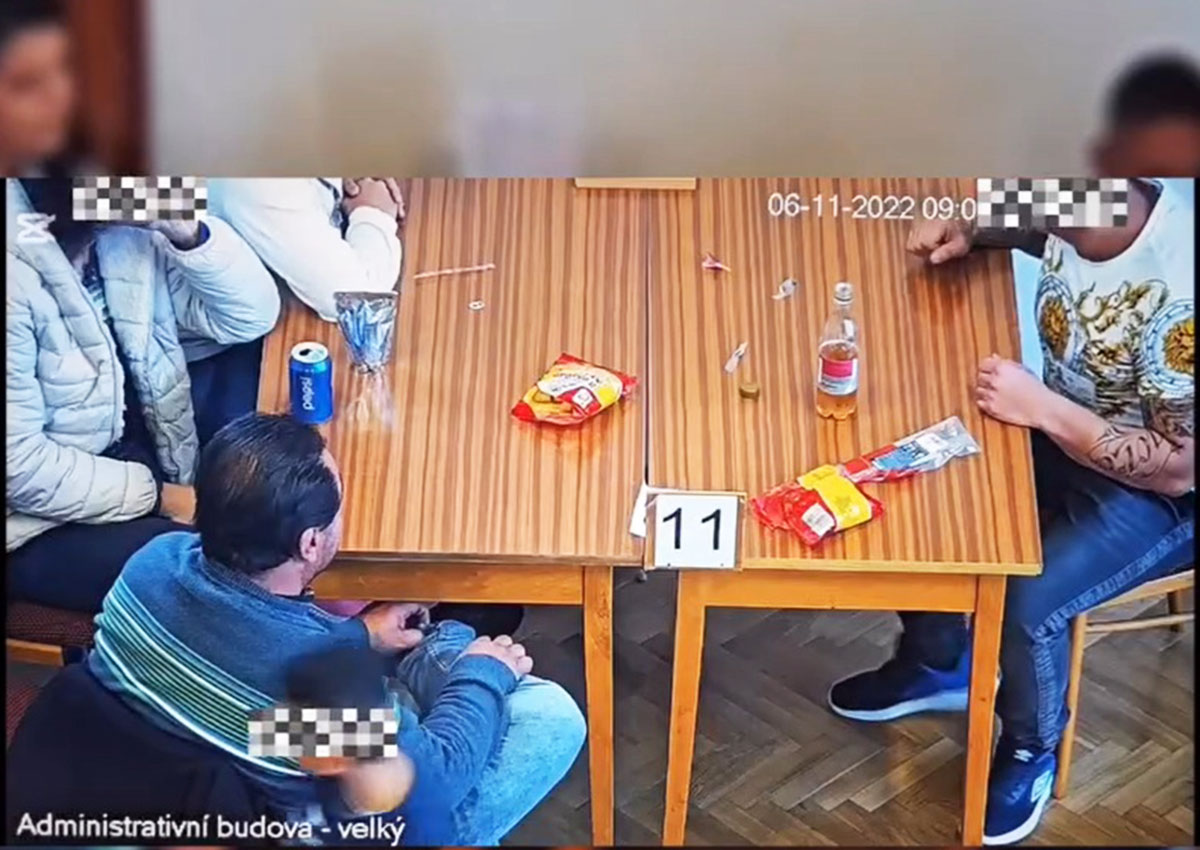 Тюремная служба Чехии показала попытки передачи наркотиков заключенным