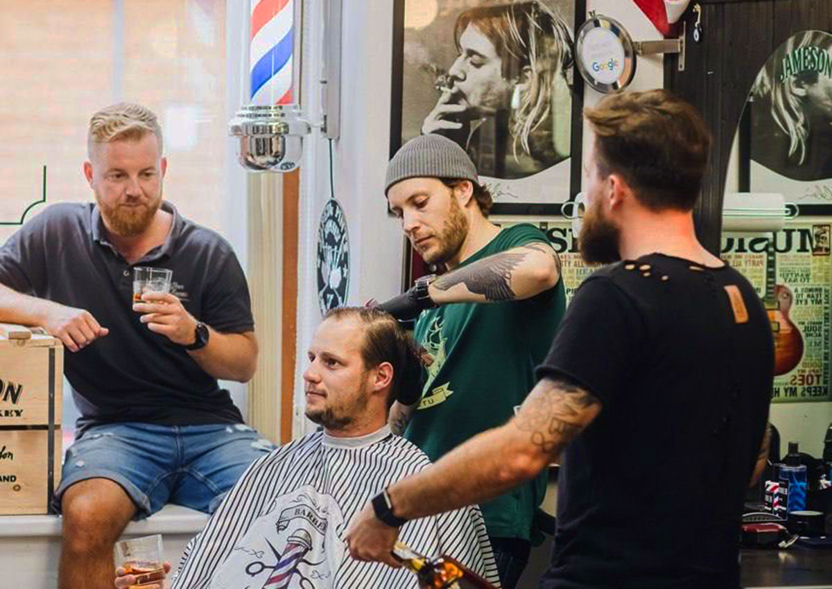 Барбершоп как терапия: почему Buddy Barbershop в Праге – это больше, чем просто стрижка