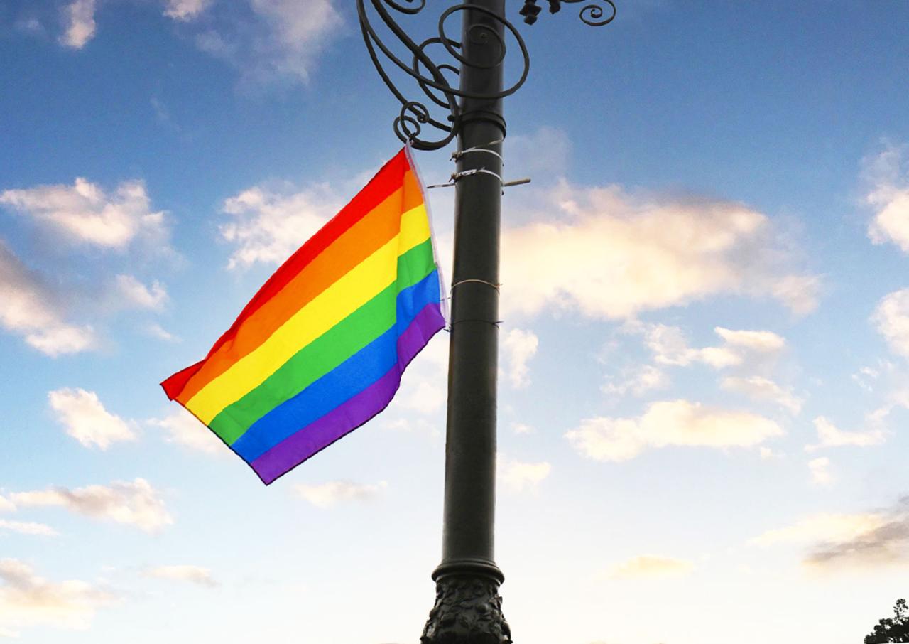 Прага окрасилась в радужные цвета в поддержку фестиваля Prague Pride 2026