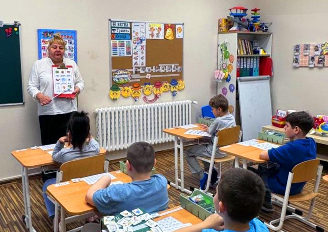 Украинская школа для детей с ООП в Праге: как совместить родную среду, легальное образование и коррекцию