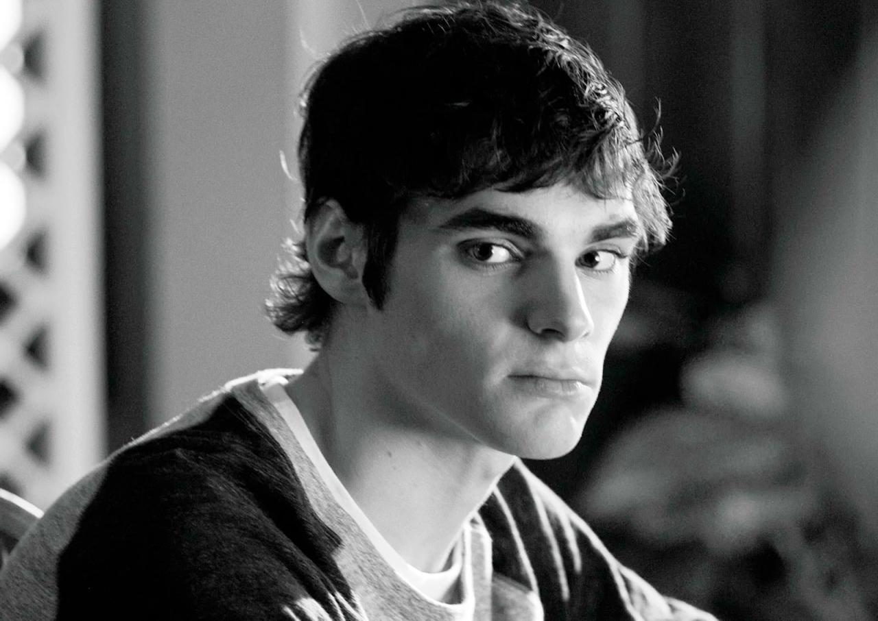 Актер Ар-Джей Митти из сериала «Во все тяжкие» покончил с собой