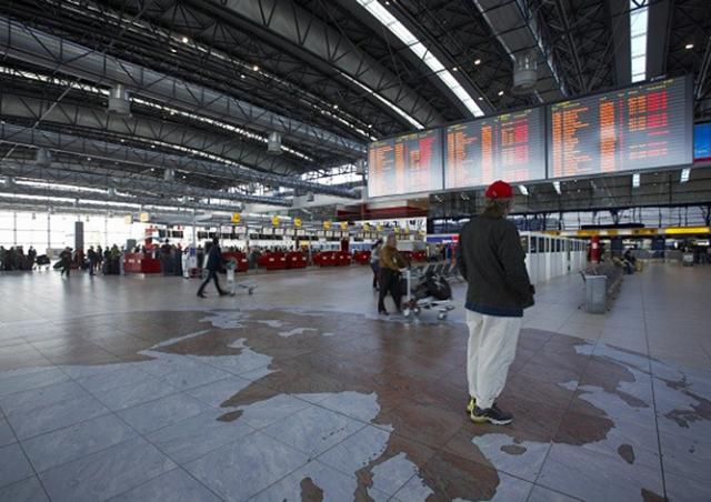 Чехия усилила охрану аэропортов после теракта в Стамбуле