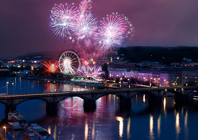 Прага 5 подписала договор на строительство колеса обозрения