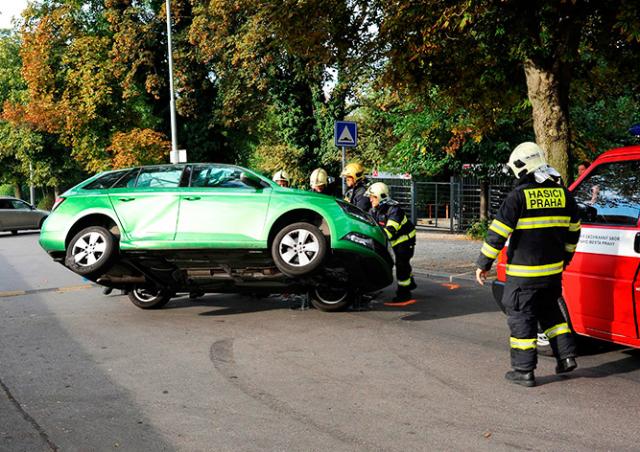 В Праге автомобиль впервые сам вызвал помощь после ДТП