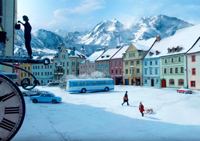 Режиссер «Амели» снял в Чехии красочную рождественскую рекламу Milka
